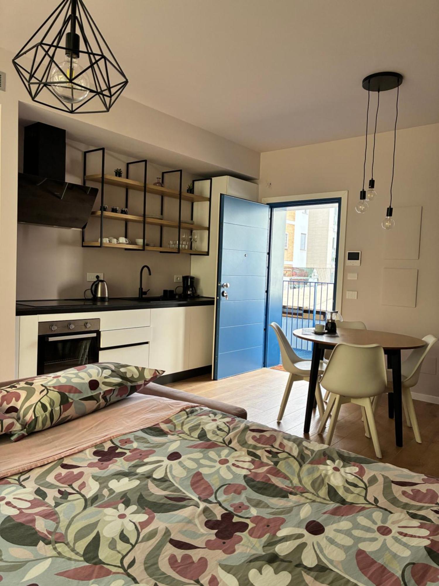 Residenza Labicana Luxury Apartment- In The Heart Of Рим Екстериор снимка